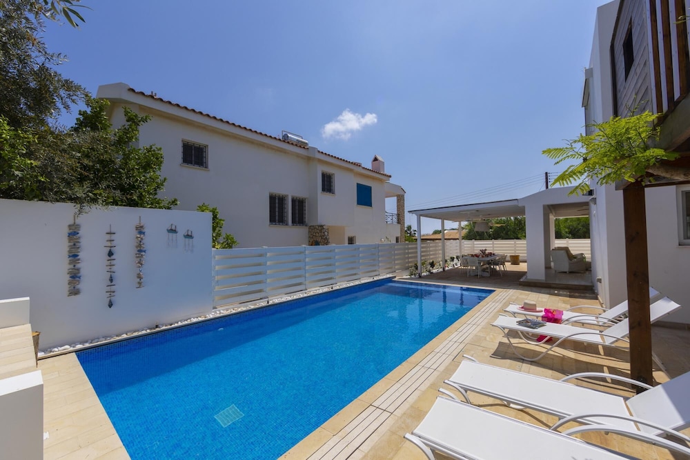 Protaras Villa Serifos By The Sea