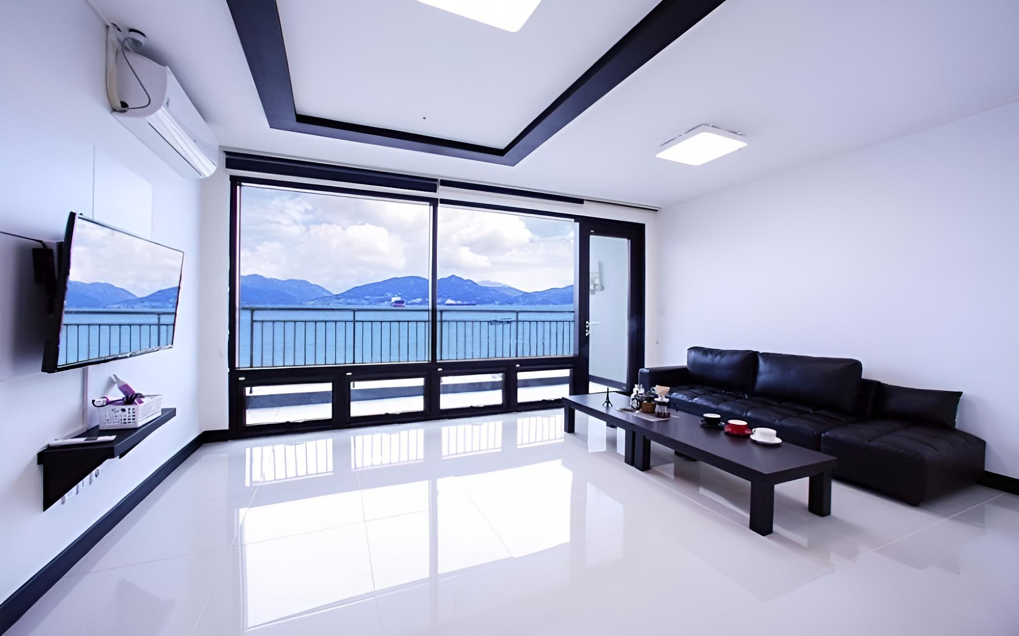 Yeosu Yeosu Pension