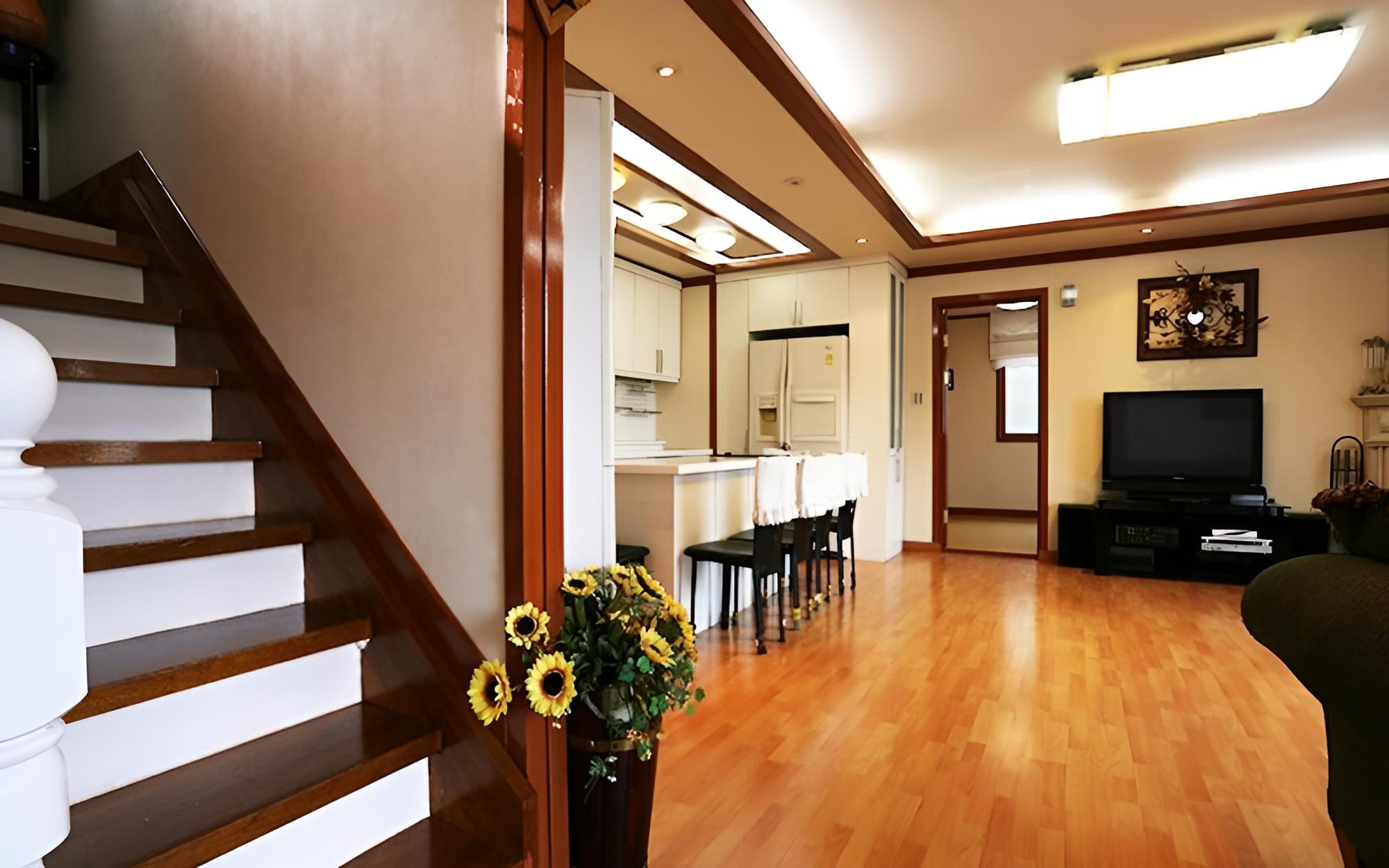Yeoju White House Pension