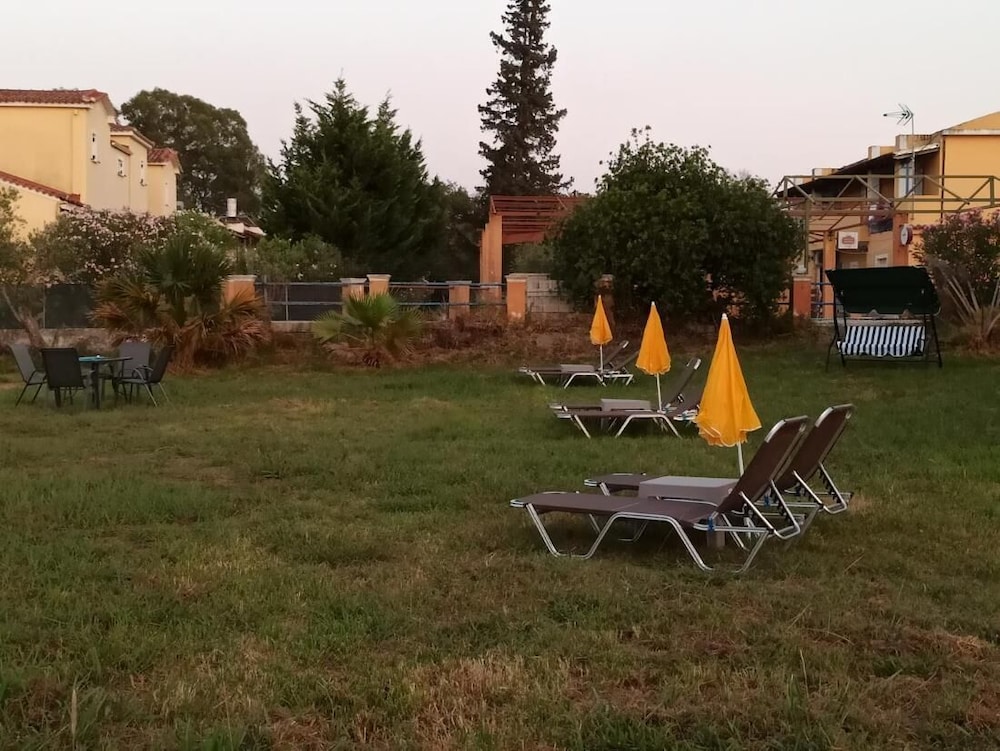 Photo 43
