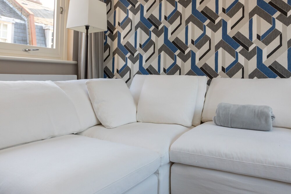 Stunning 3 Bedroom Flat in Covent Garden