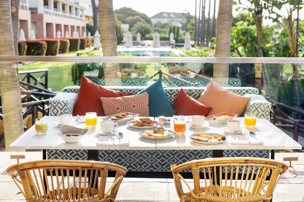 Marbella Vacations - Deluxe Villas Don Carlos Resort - Property Image 2