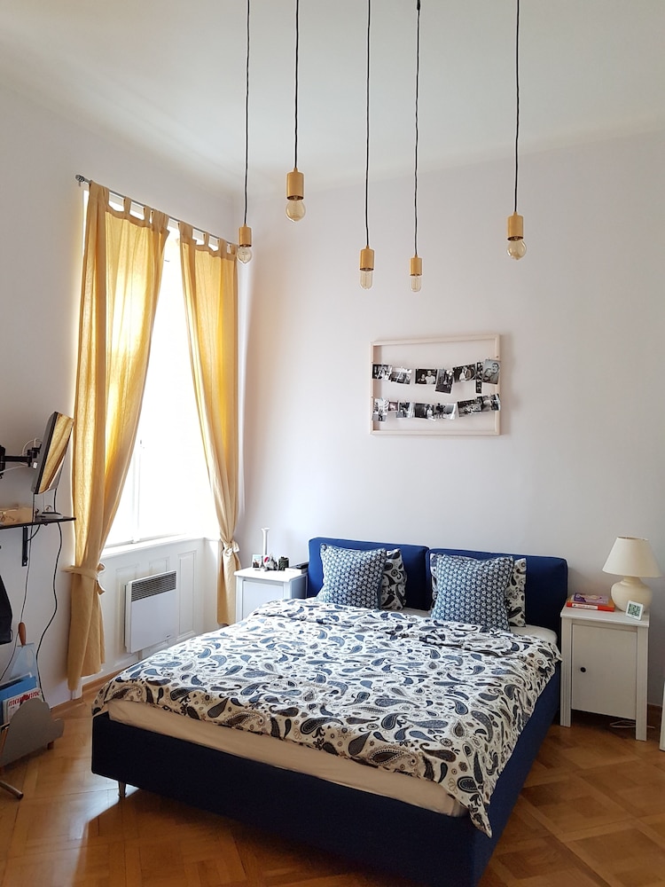 Sazavska apartment