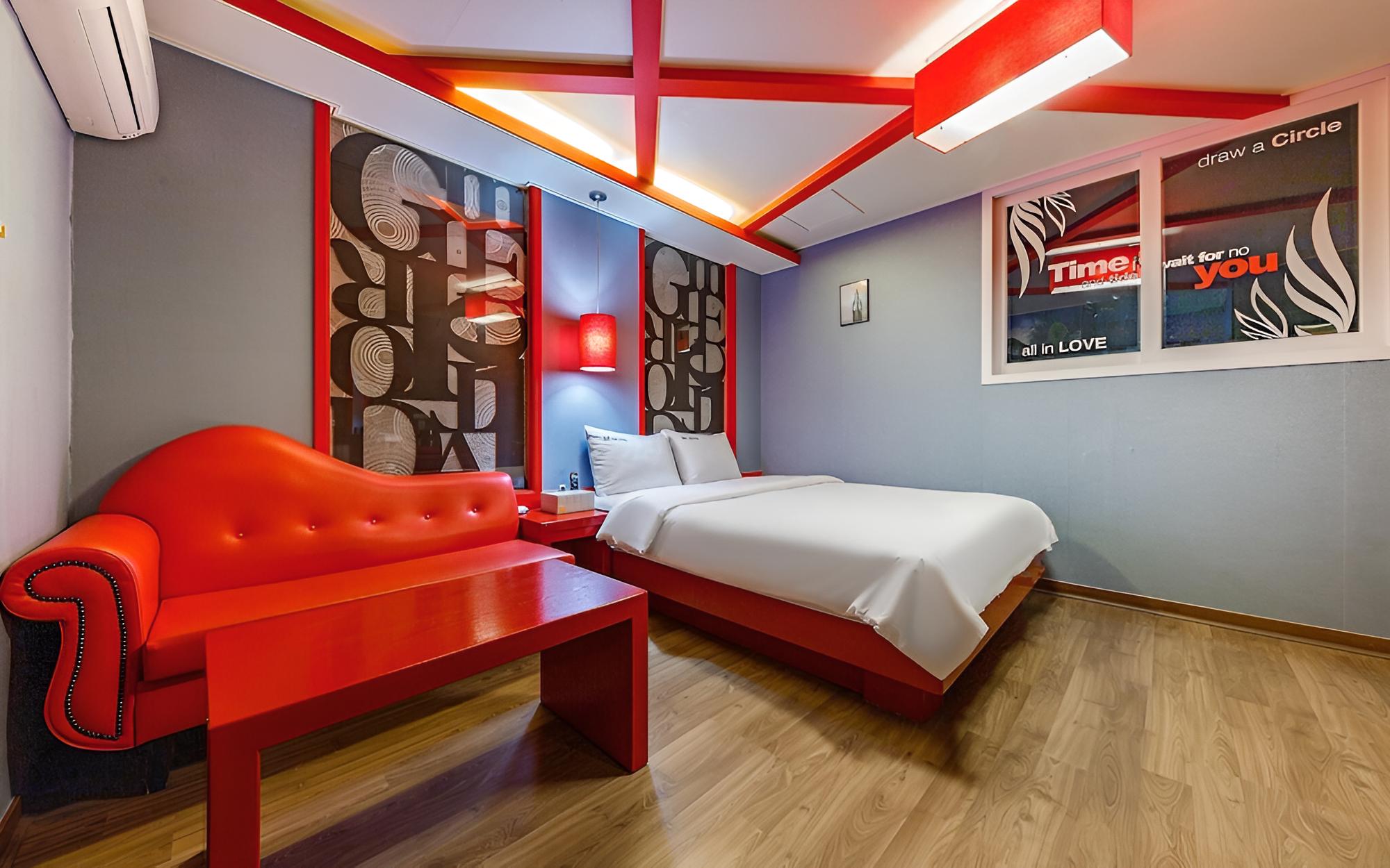 Geochang M Self Check-in Motel