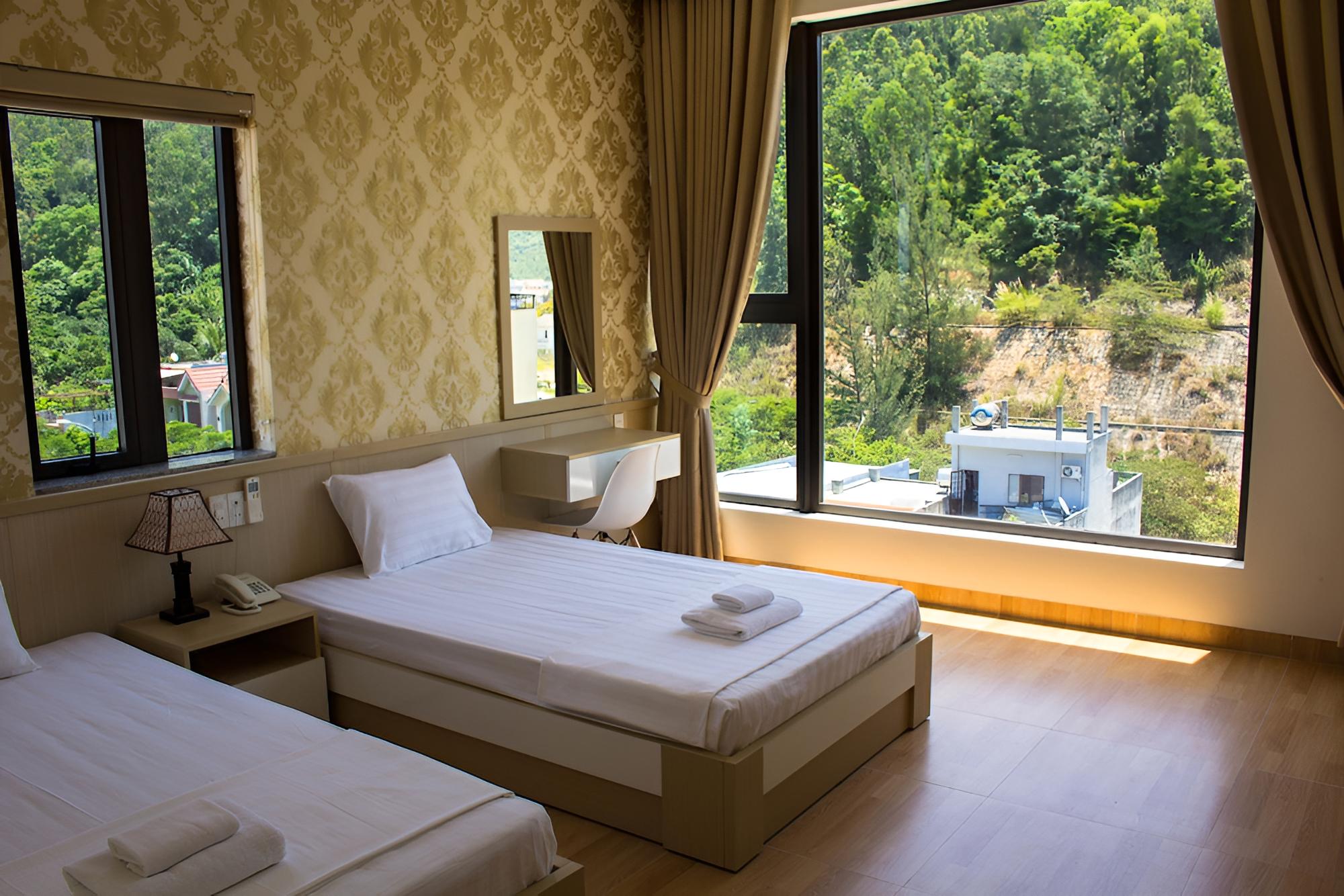 Pho Nui Hotel