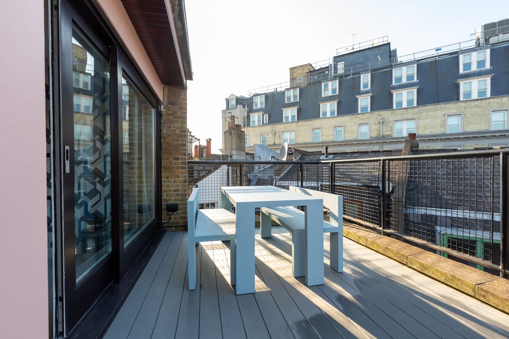 Stunning 3 Bedroom Flat in Covent Garden