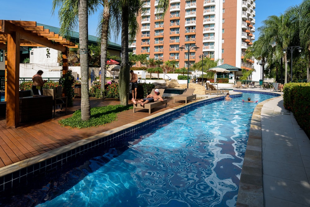 Suite Pool and gym Bpremium T6 Z10