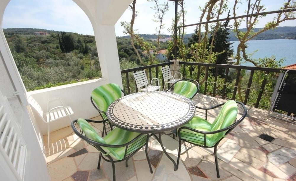 Janja - Terrace and sea View - A2