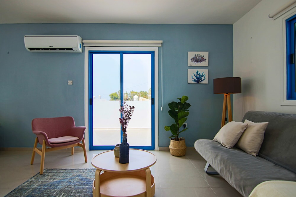 Phaedrus Living Villa Agios Therissos