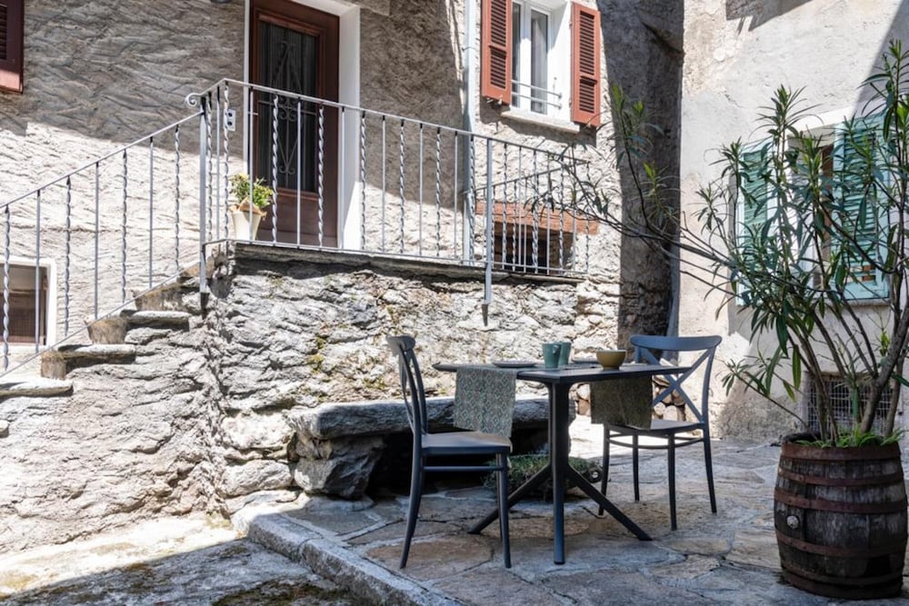 Rustico Porta 2 - Brissago Experience
