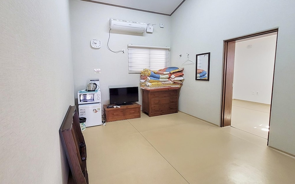 Busan Banggabangga Guest House