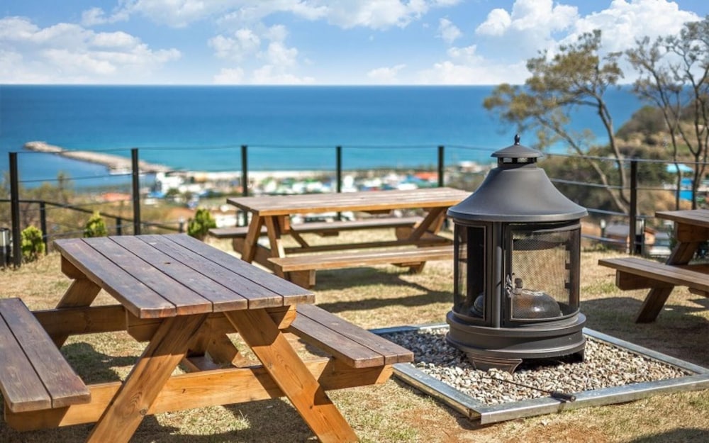 Uljin Beatrice Pool Villa
