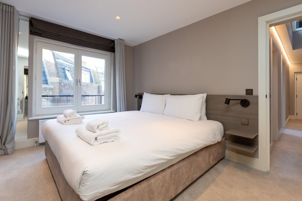Stunning 3 Bedroom Flat in Covent Garden