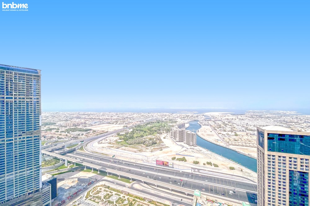 3B-Amna Tower-4801 by bnbme homes