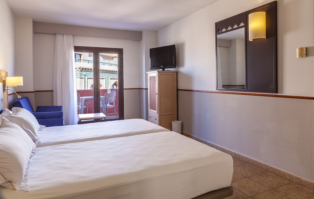 Ayamonte Vacations - Playacanela - Property Image 2