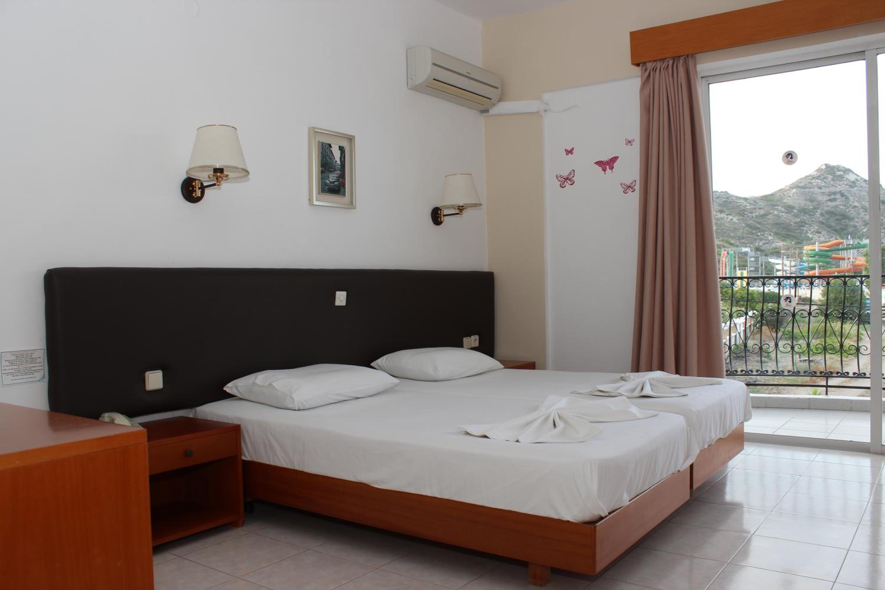 Elarin studios & apartments