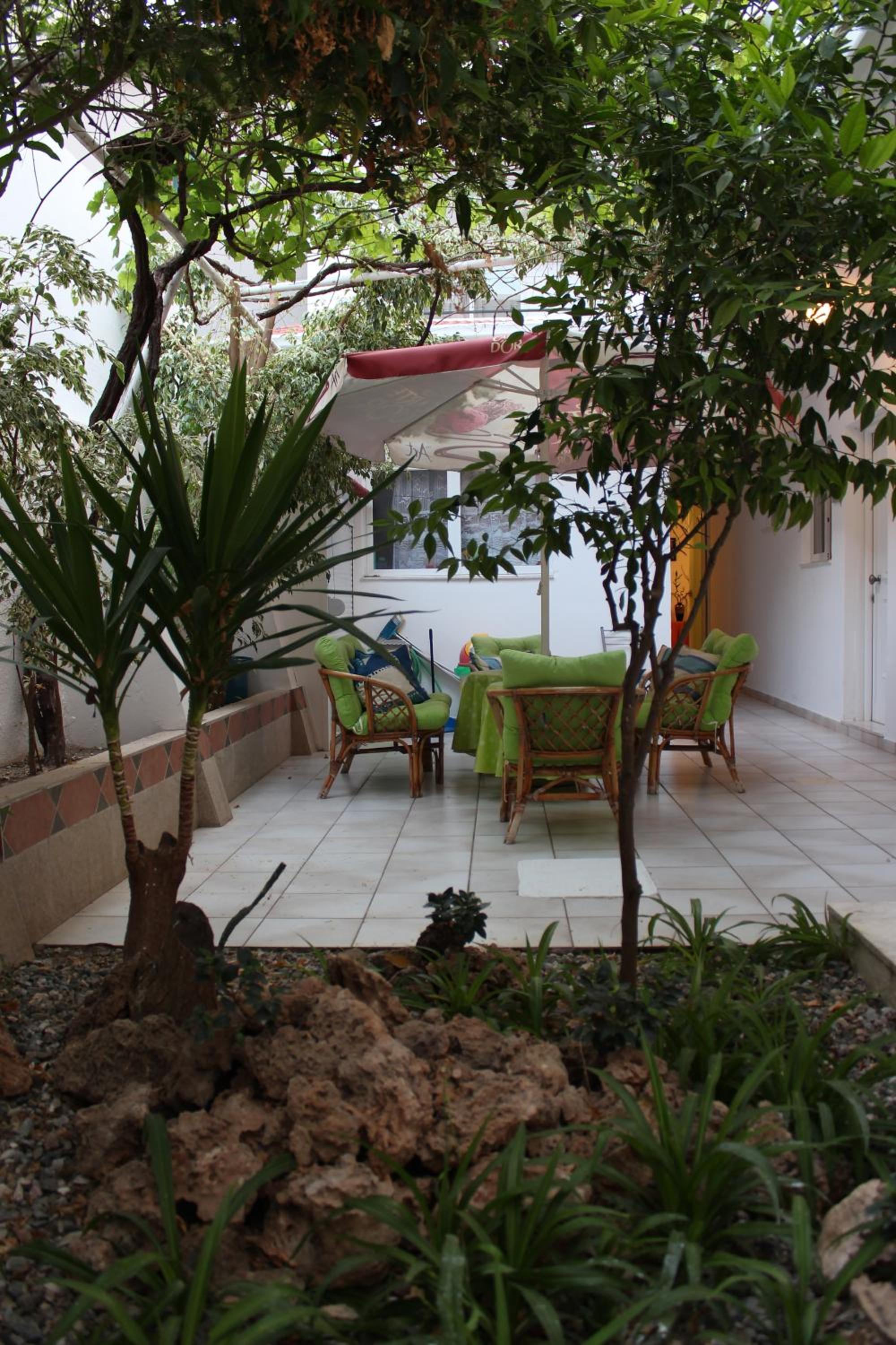 Elarin studios & apartments