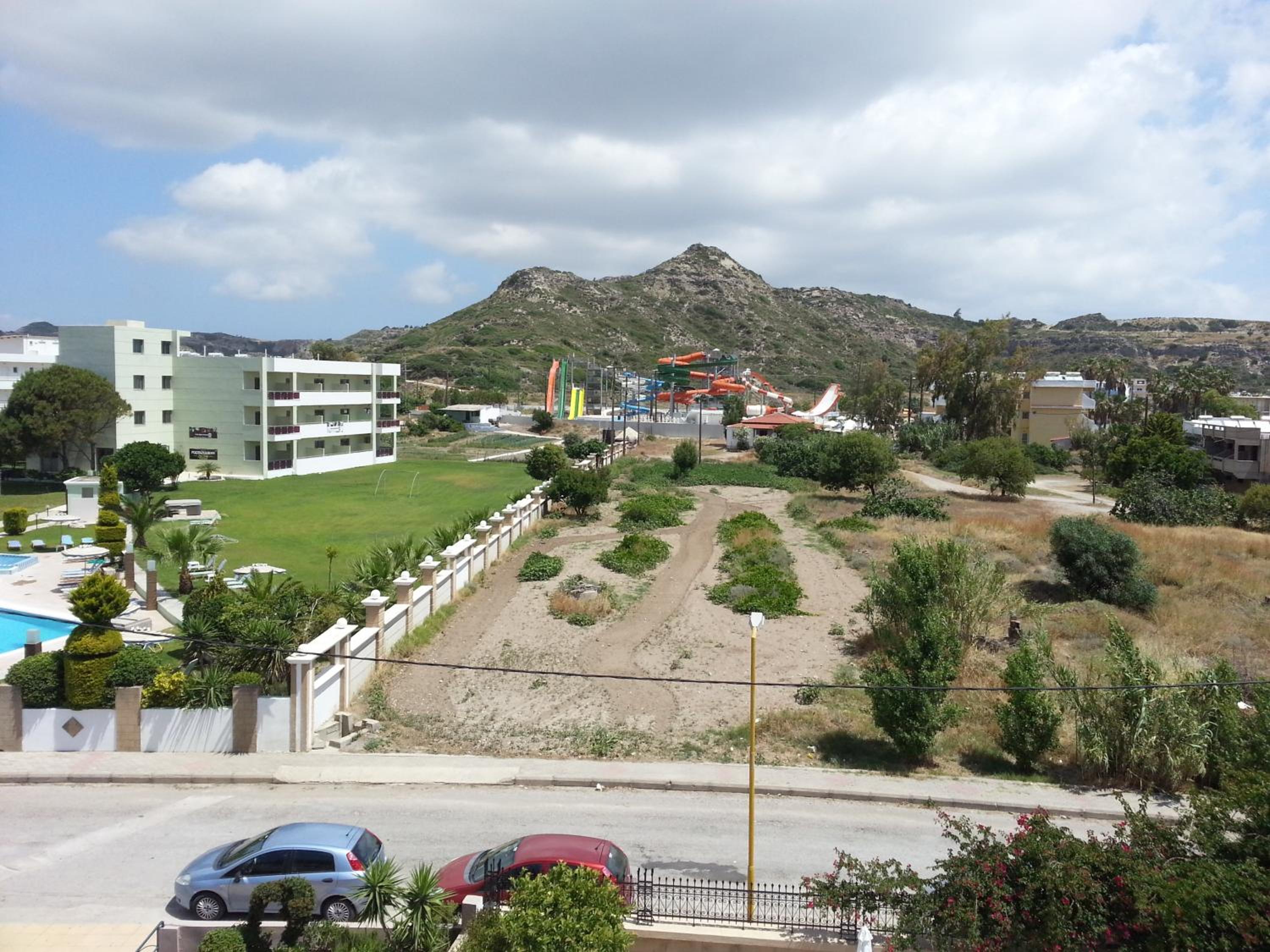 Elarin studios & apartments