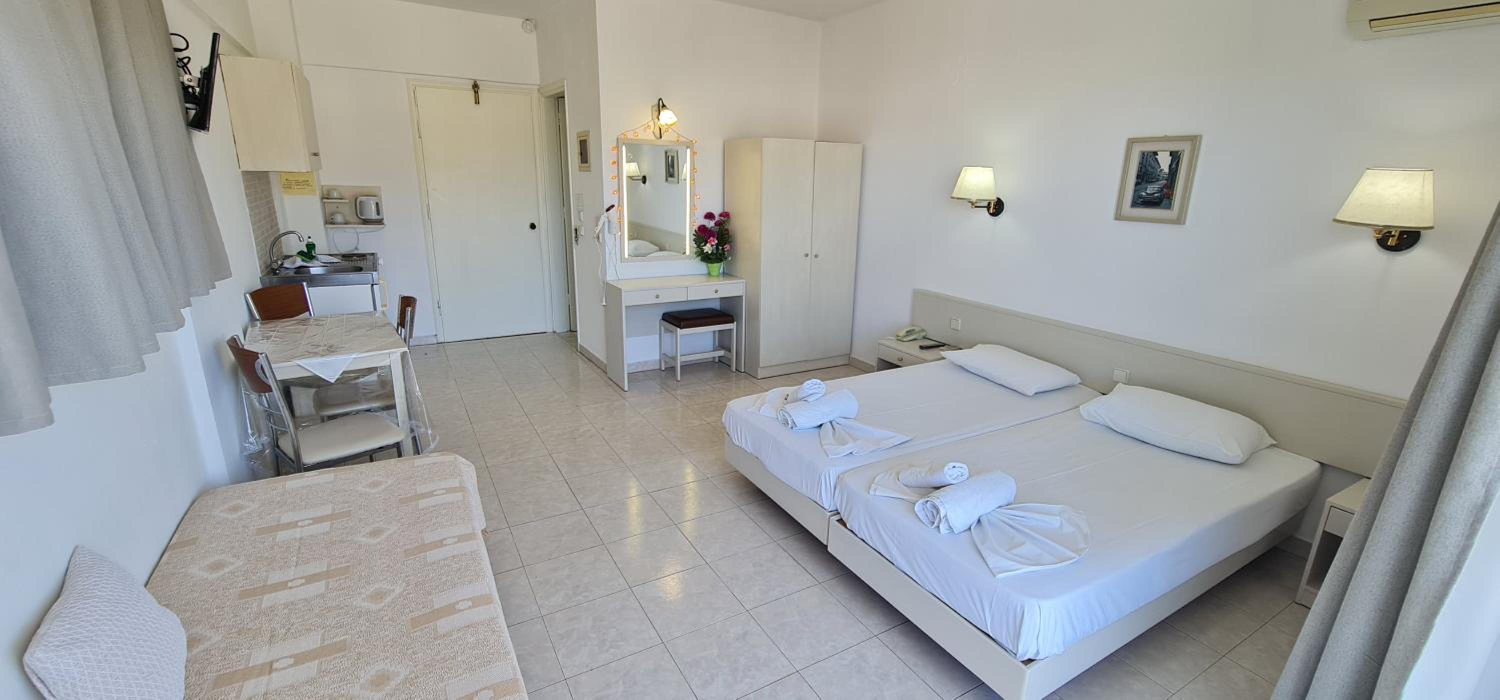 Elarin studios & apartments