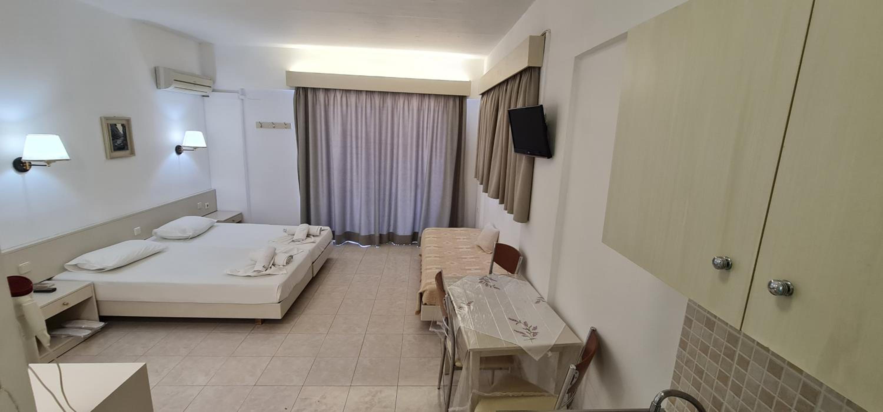 Elarin studios & apartments