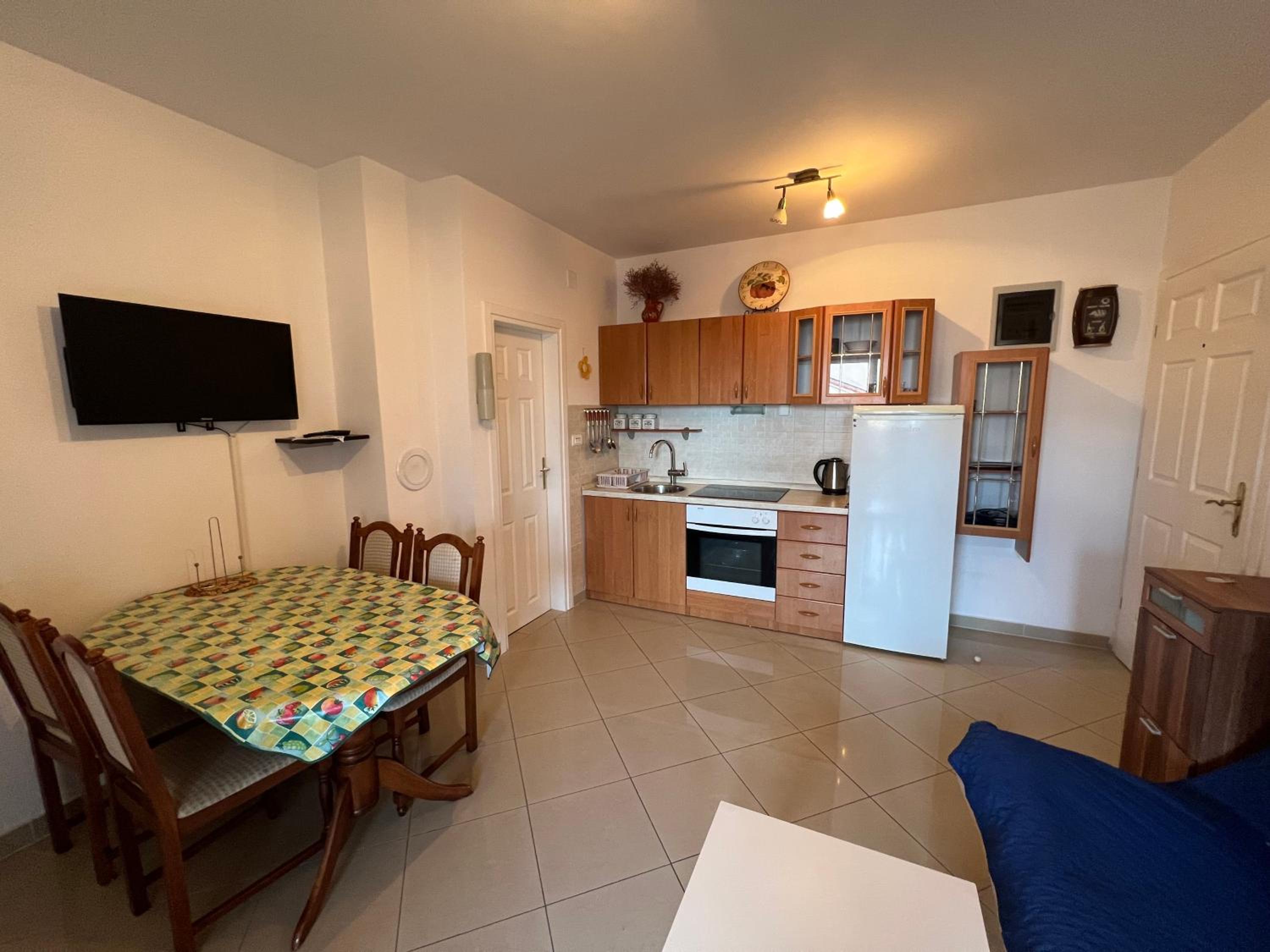 APARTMENT ADRIAN NOVALJA