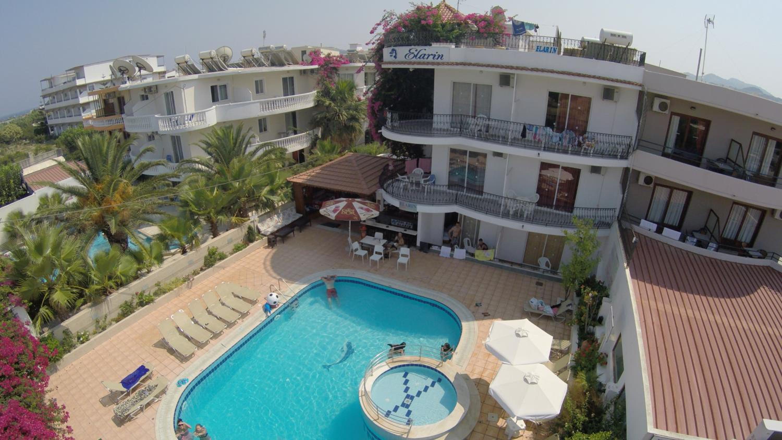 Elarin studios & apartments