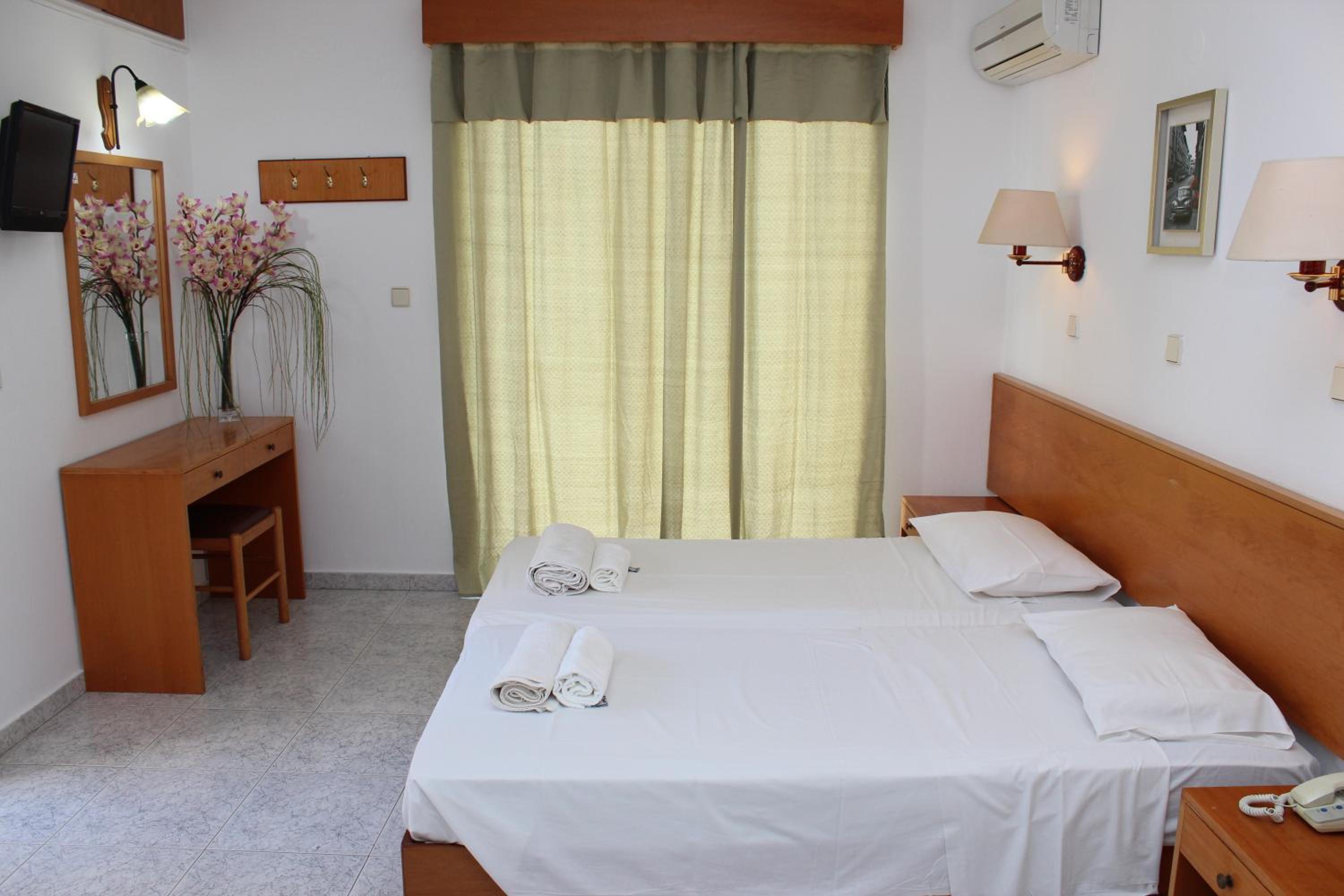 Elarin studios & apartments