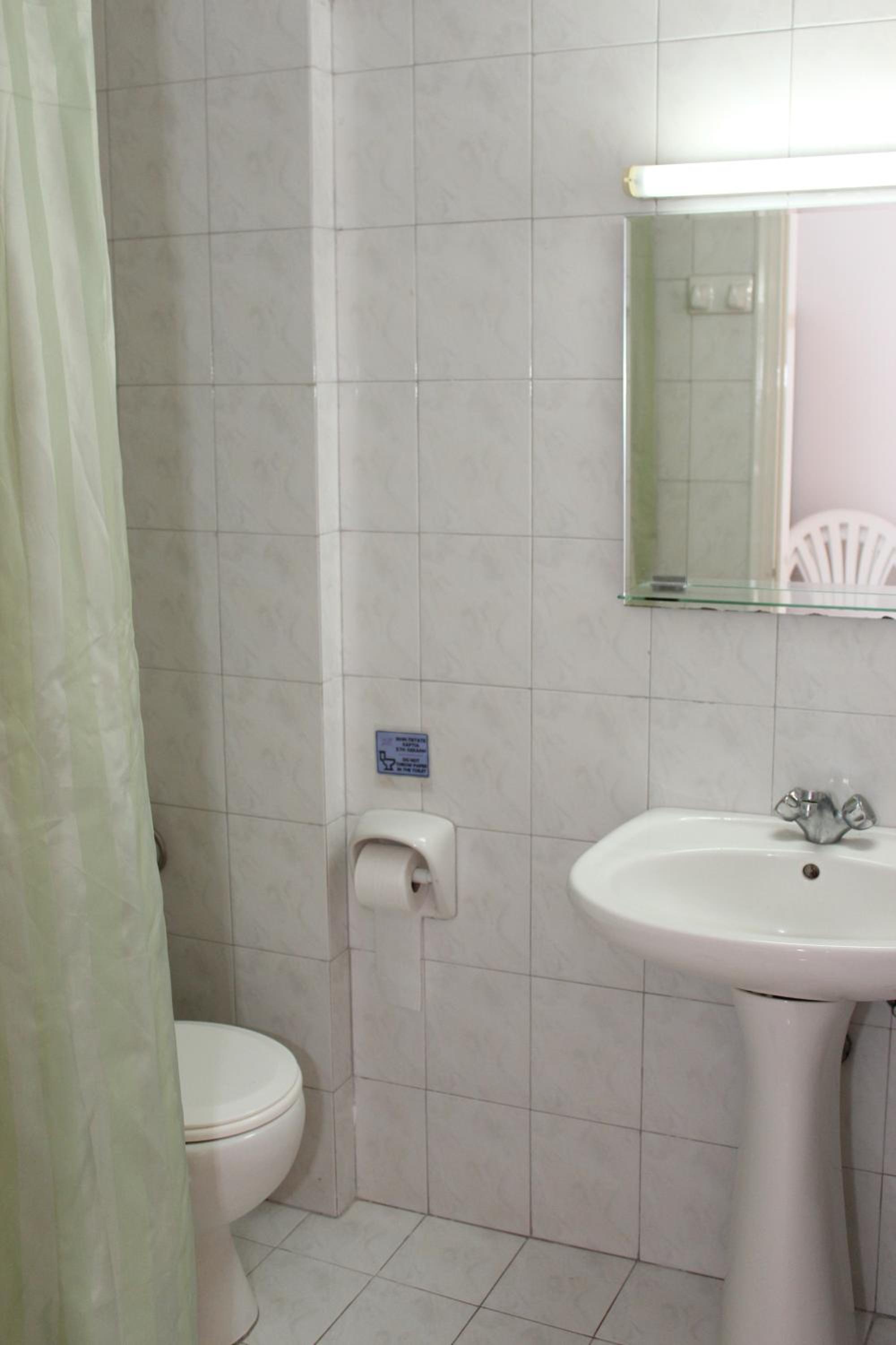 Elarin studios & apartments