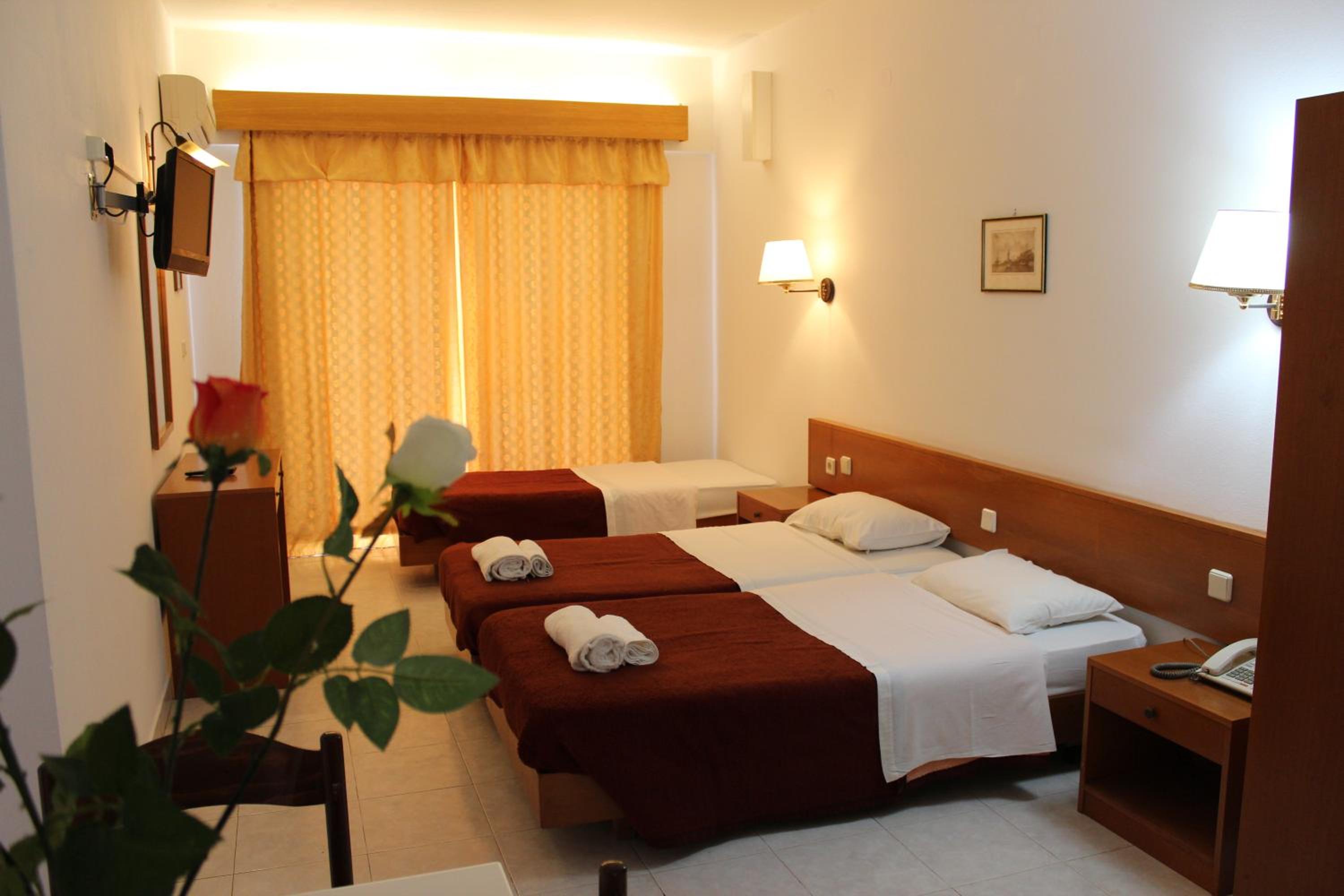 Elarin studios & apartments