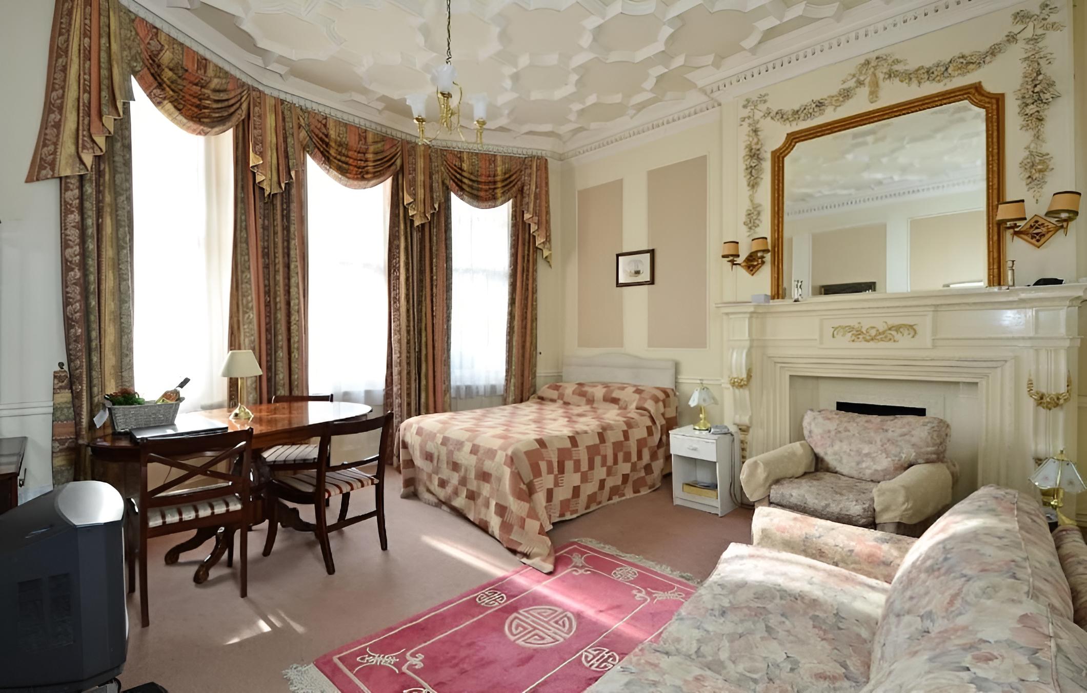London Apart Hotel