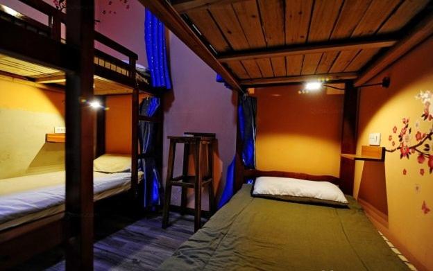 Bed in 4-Bed Female Dormitory Room photo 2