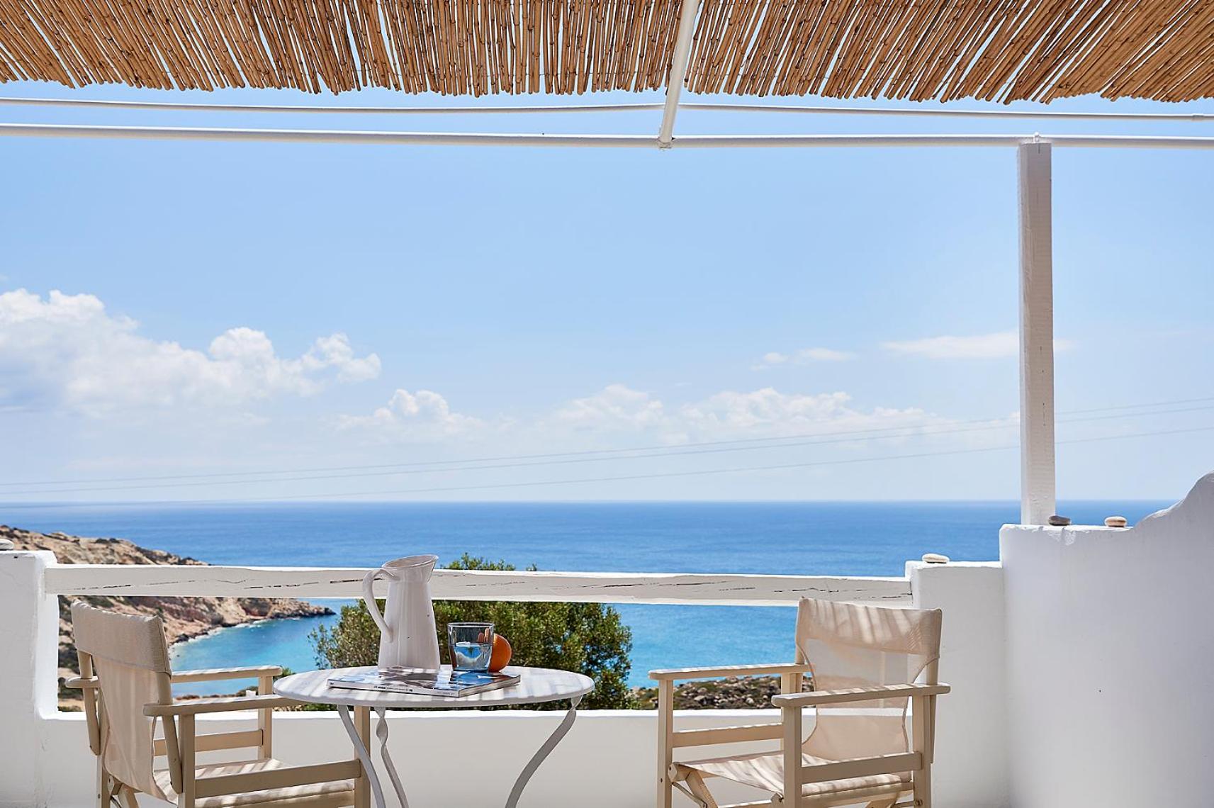 Small Double Room with Sea View  photo 1