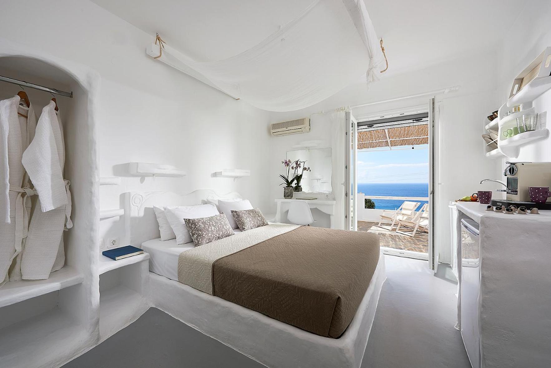 Double Room with Sea View photo 1