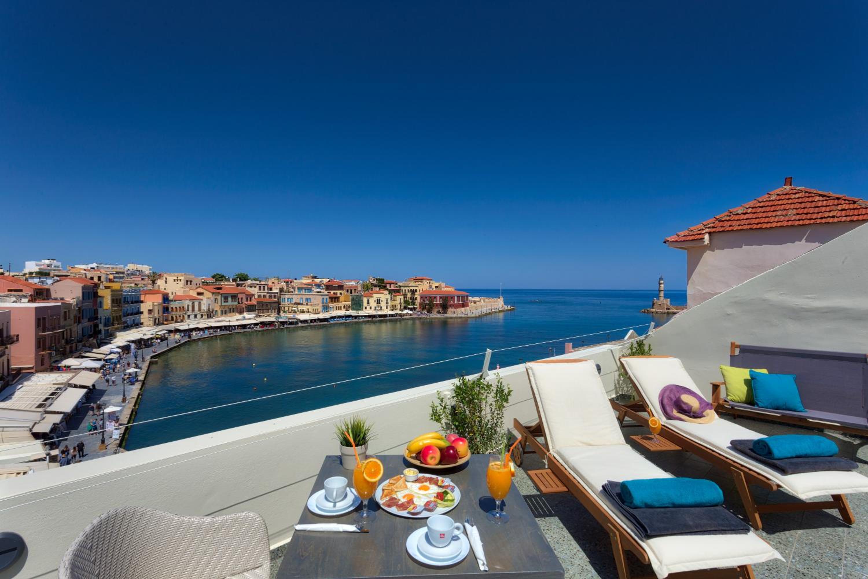 Deluxe Suite with Terrace
