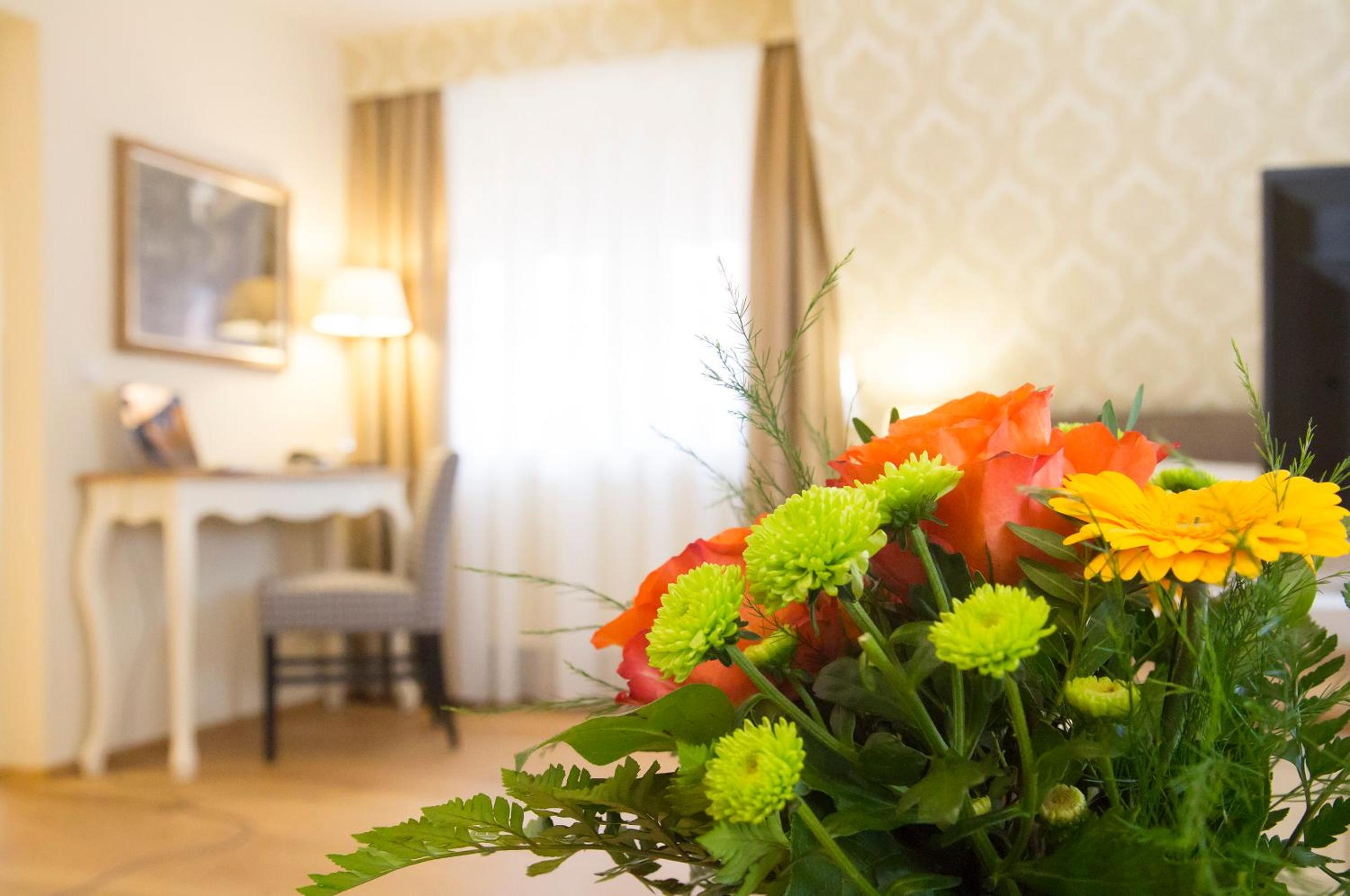 Deluxe Double Room - Photo 16