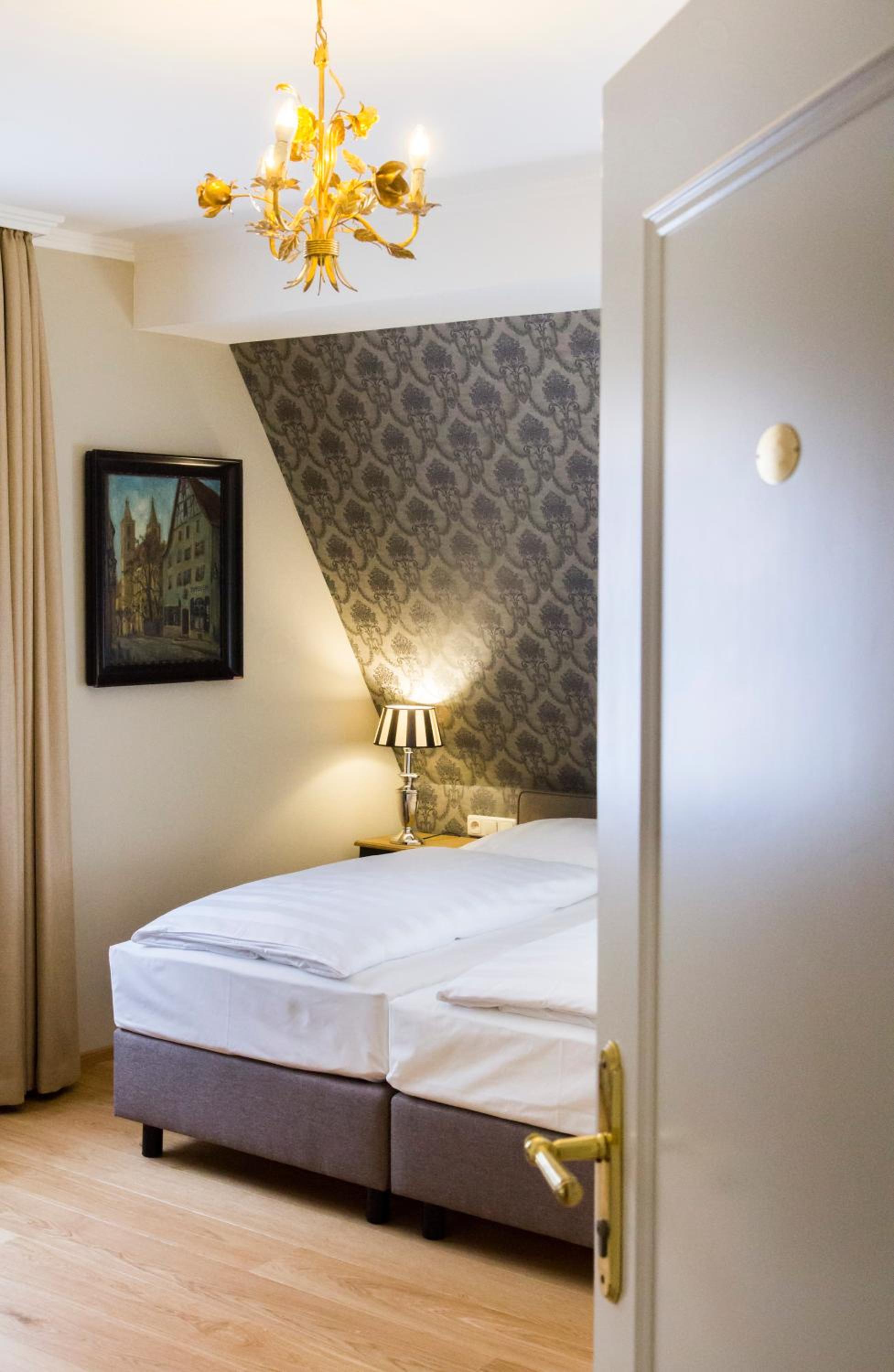 Superior Double Room - Photo 2
