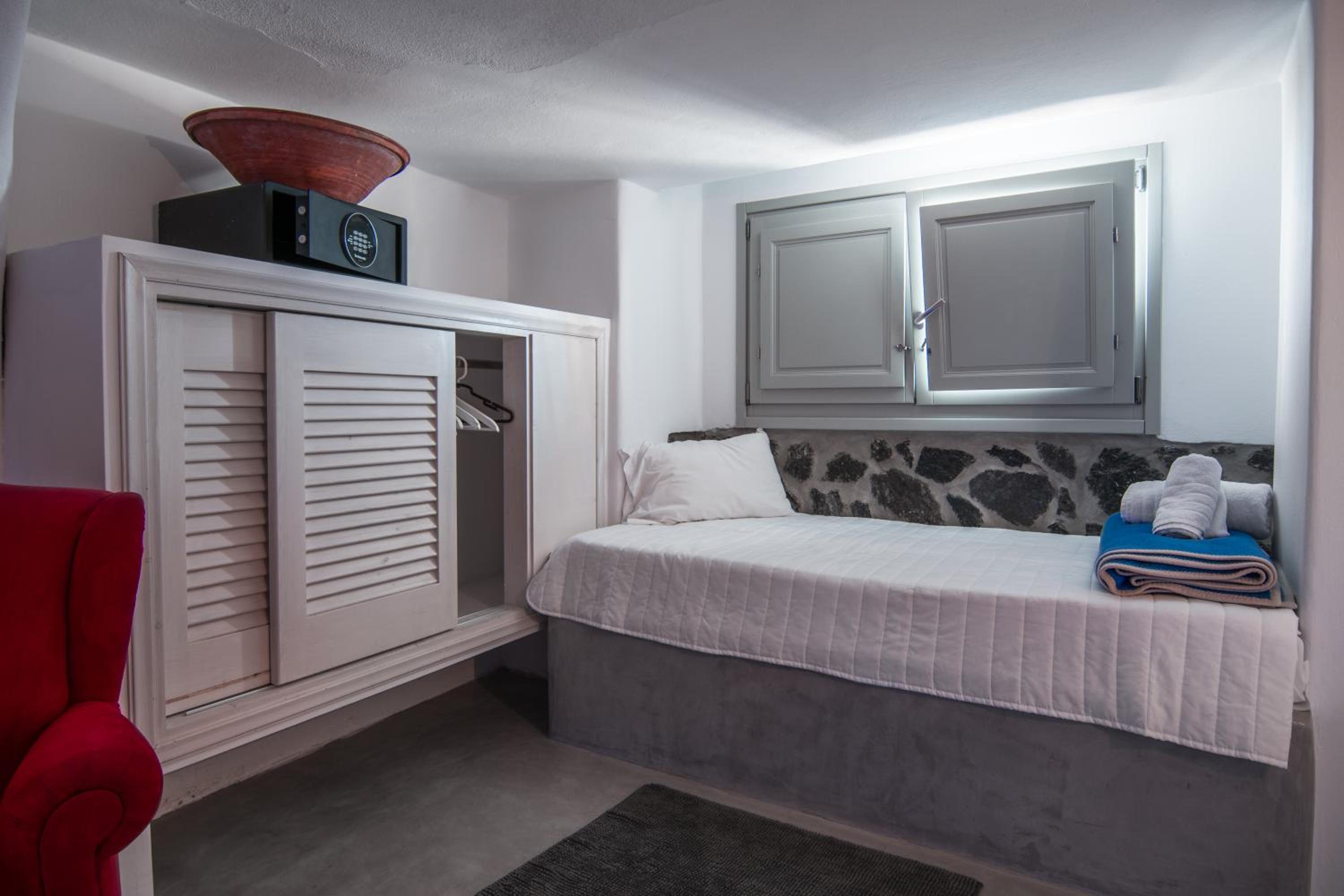 Executive Triple Room with Caldera View	 photo 3