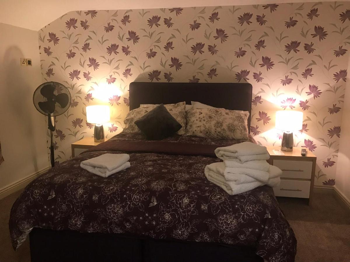 Deluxe King Room photo 3