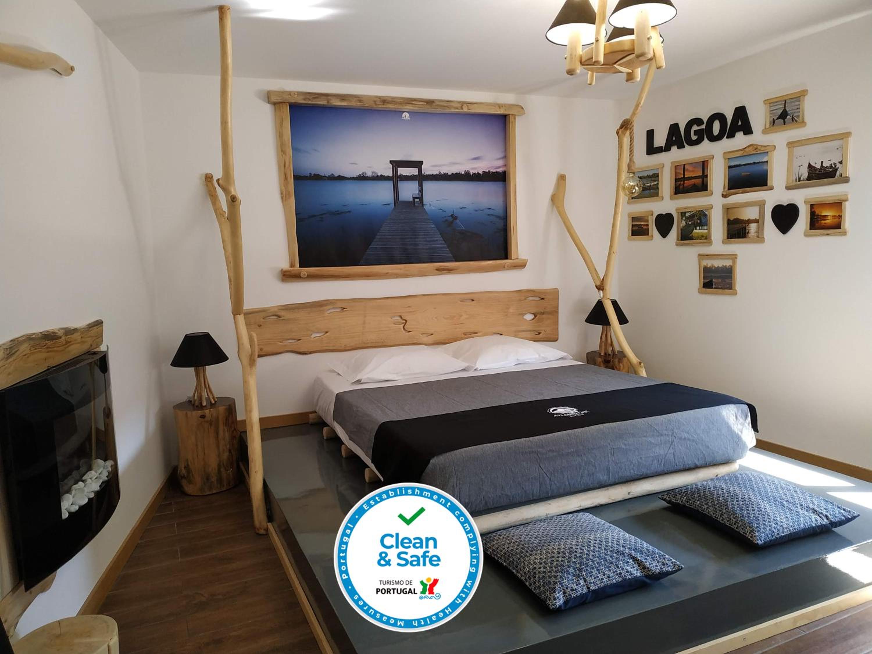 Deluxe Double Room with Shower