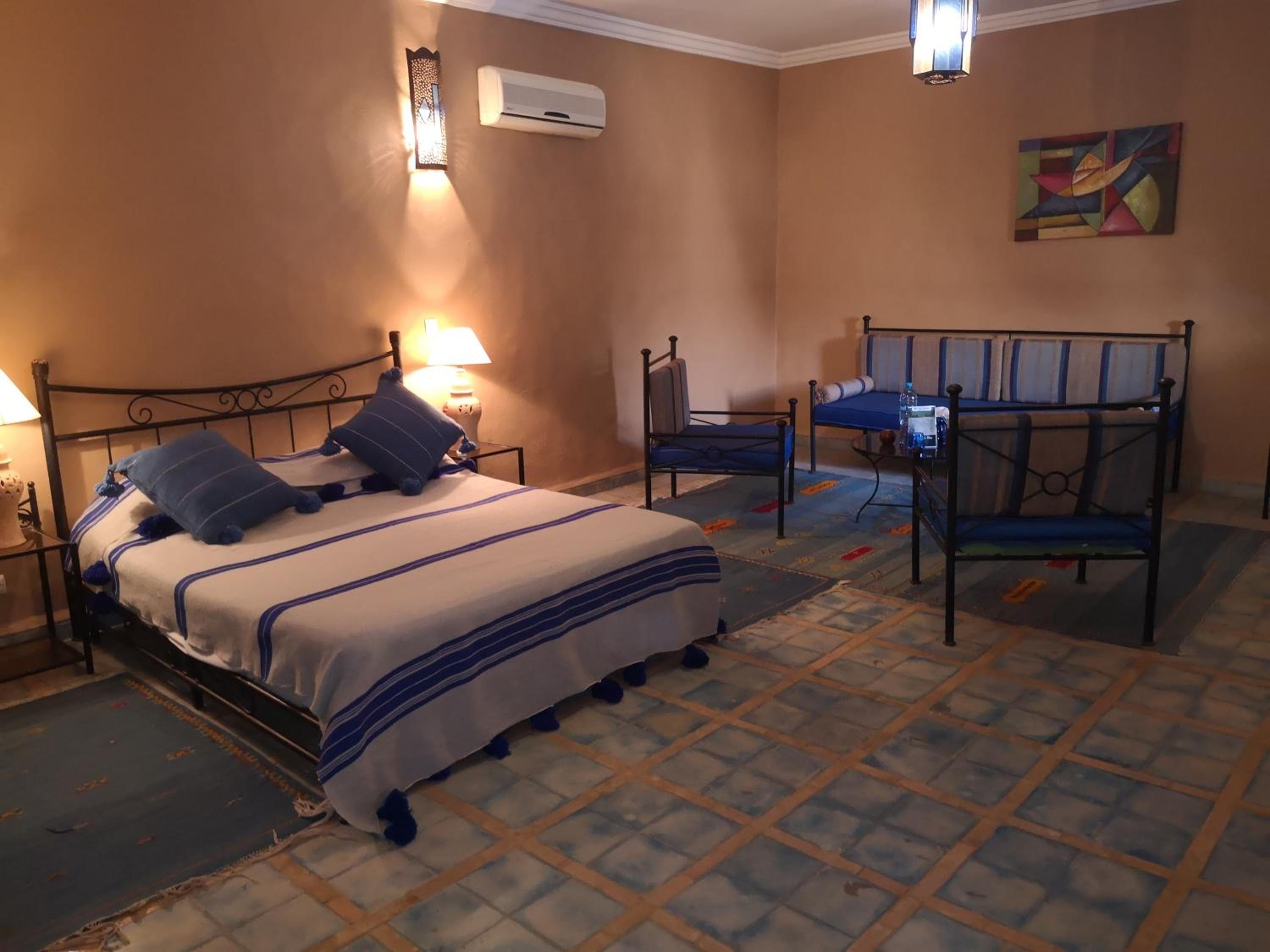 Deluxe Junior Suite photo 1