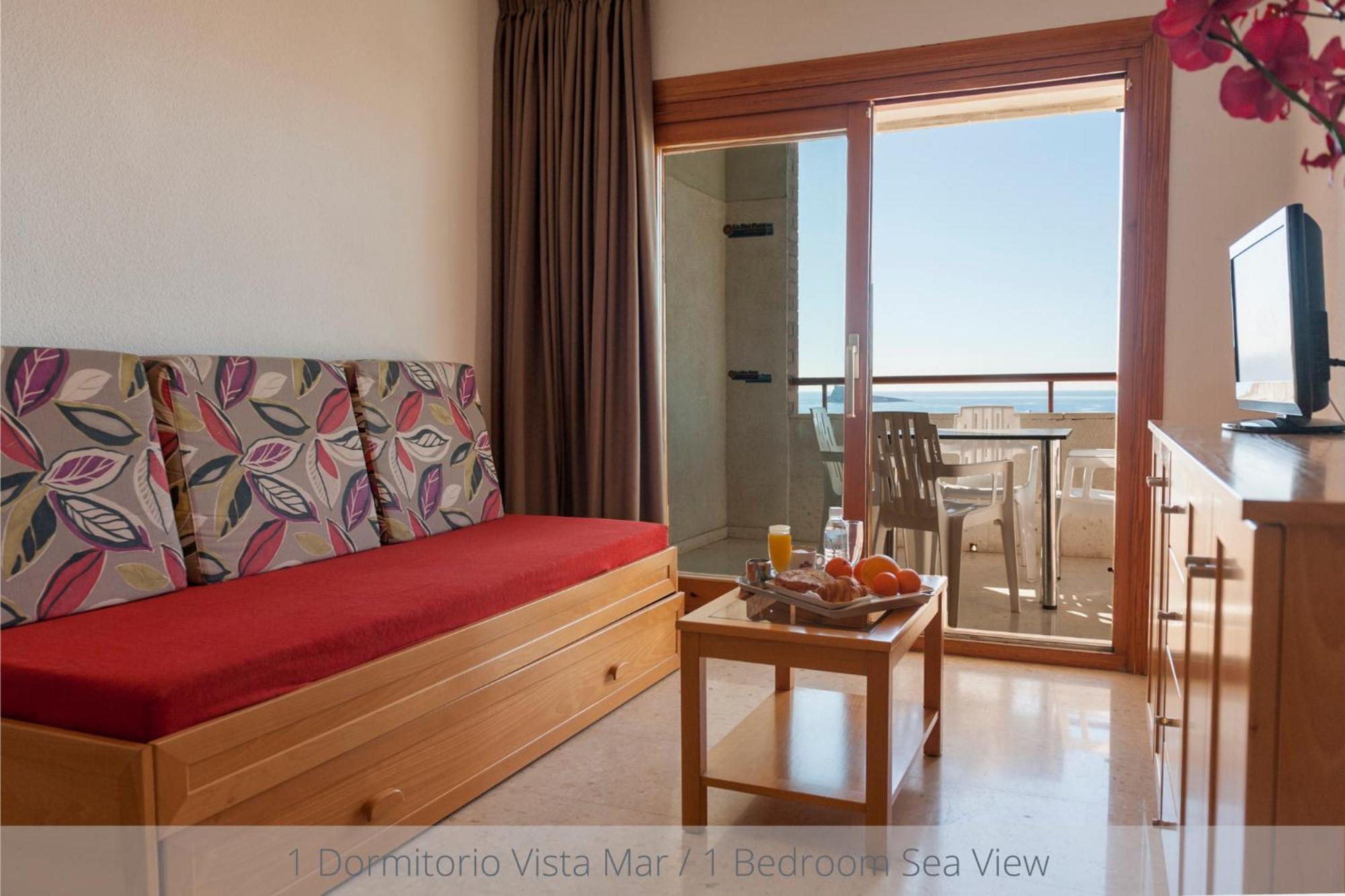 Apartment with Sea View photo 2