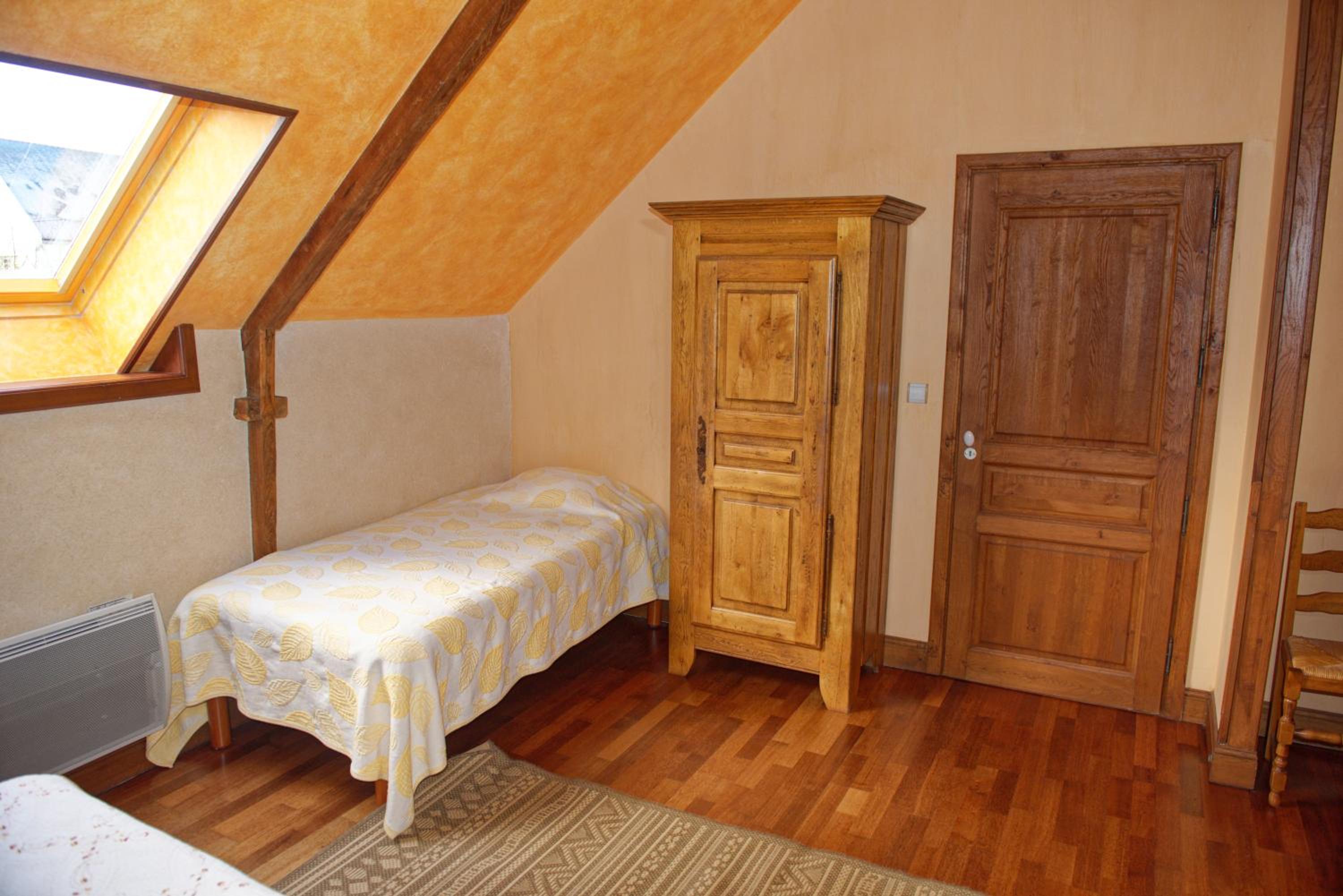 Deluxe Triple Room photo 2