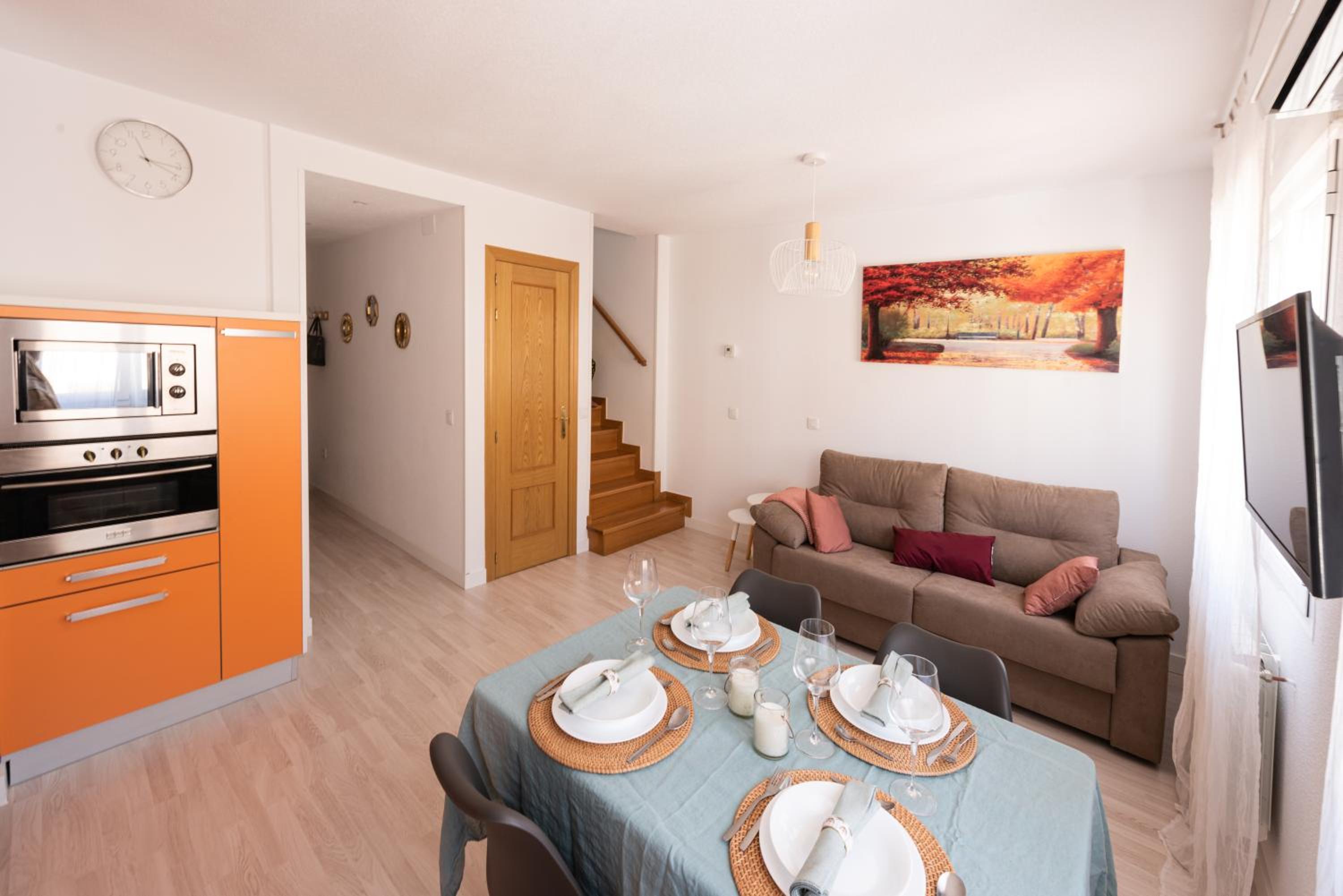 Maisonette photo 1
