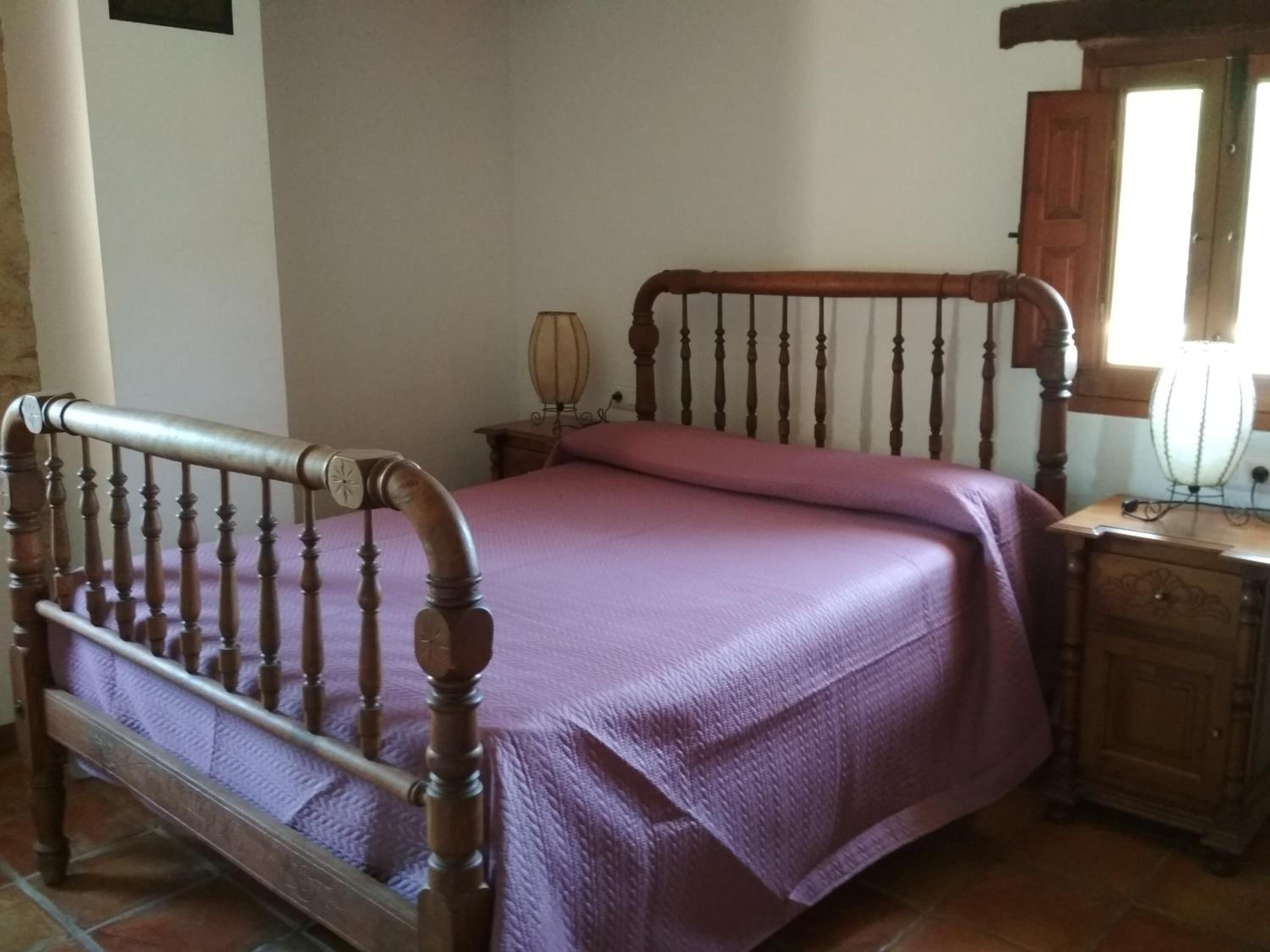 Cottage (8 Adults)