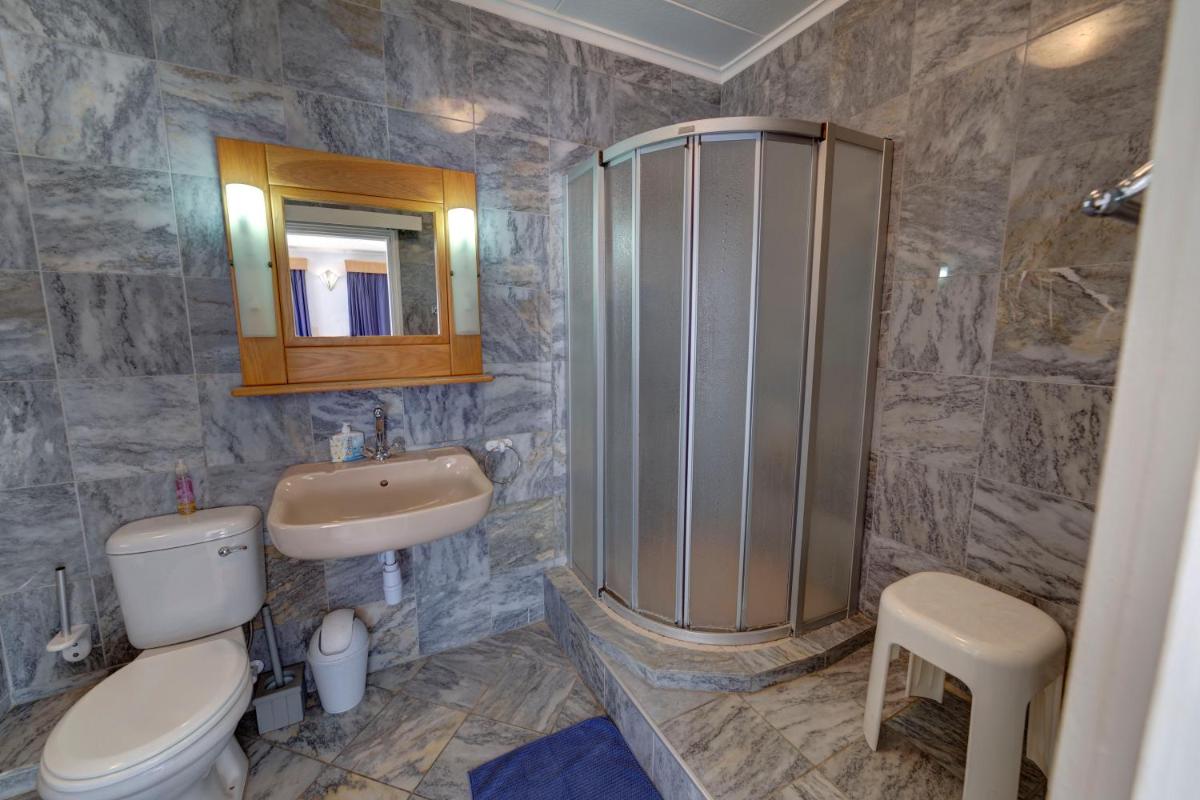 Deluxe Double or Twin Room with Balcony photo 2