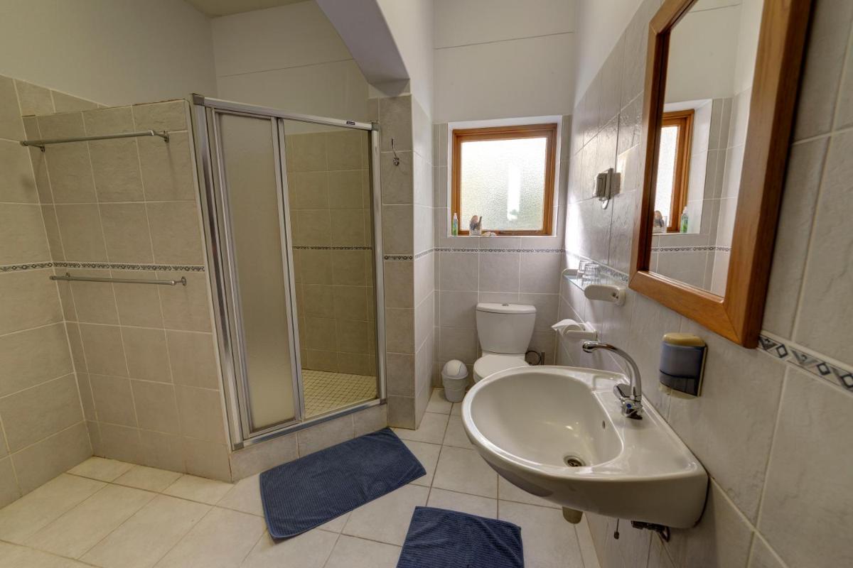 Deluxe Double or Twin Room with Balcony photo 2