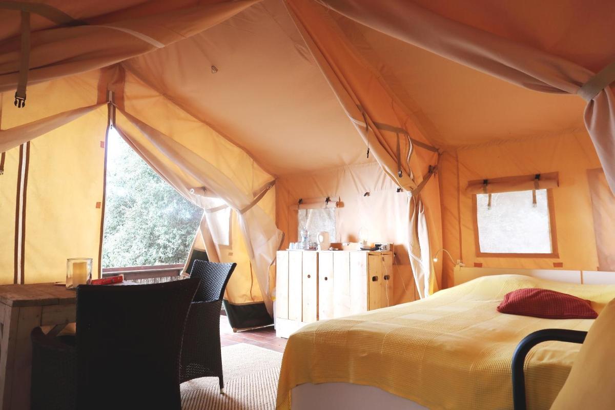 Safari Tent (2 Adults) photo 3
