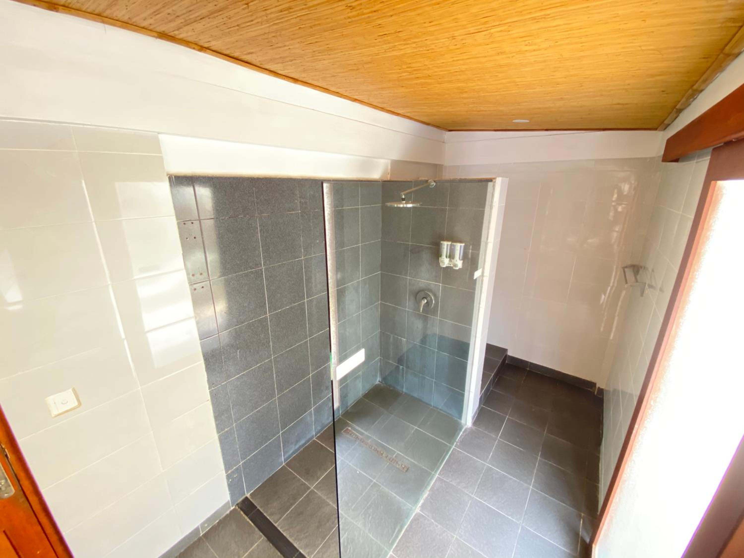 One-Bedroom Villa with Plunge Pool - Upper Level photo 2