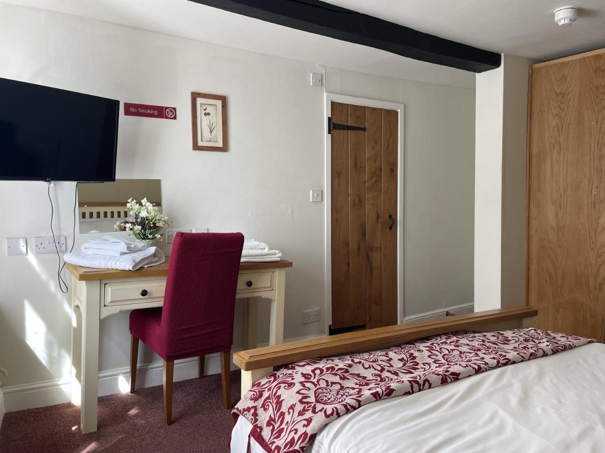 Double Room with Private Bathroom photo 1