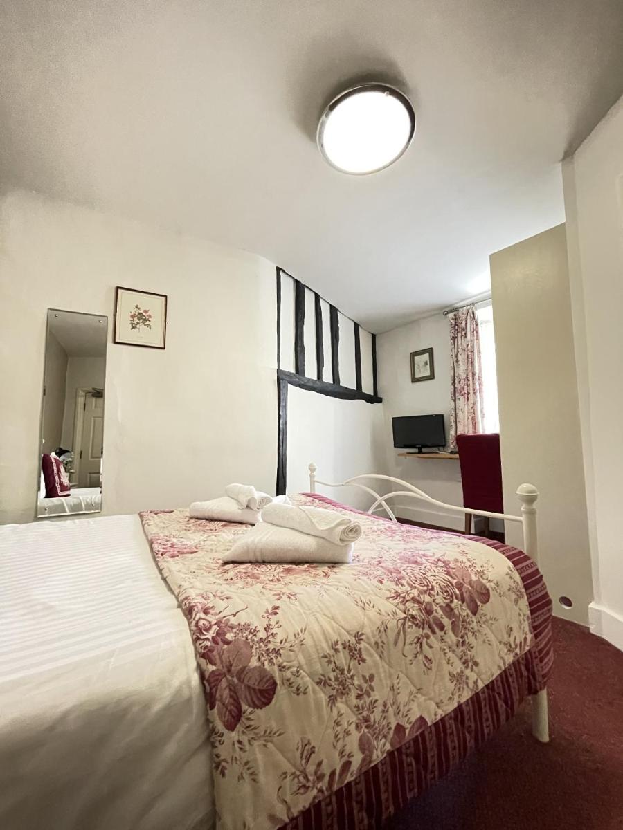 Double Room with Private Bathroom photo 3